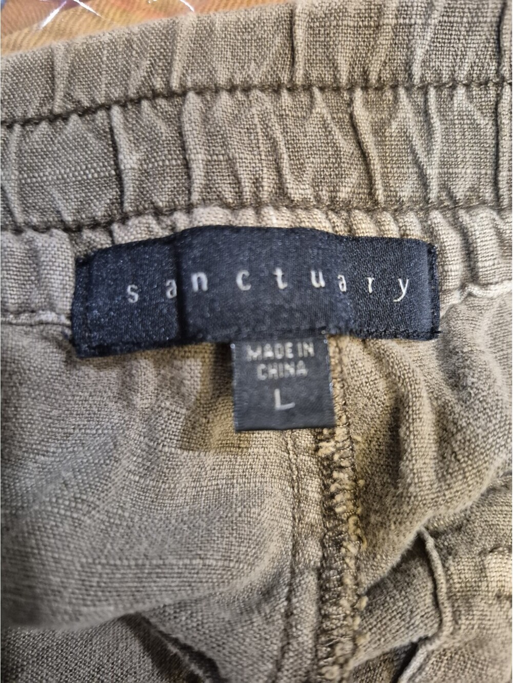 Sanctuary Women’s olive green Linen Rayon Jogger Pants - Picture 4 of 5